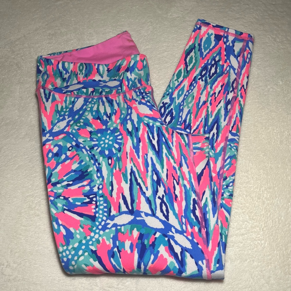 Lilly Pulitzer Luxletic Pink and Blue Patterned Leggings Sz L - Picture 2 of 7